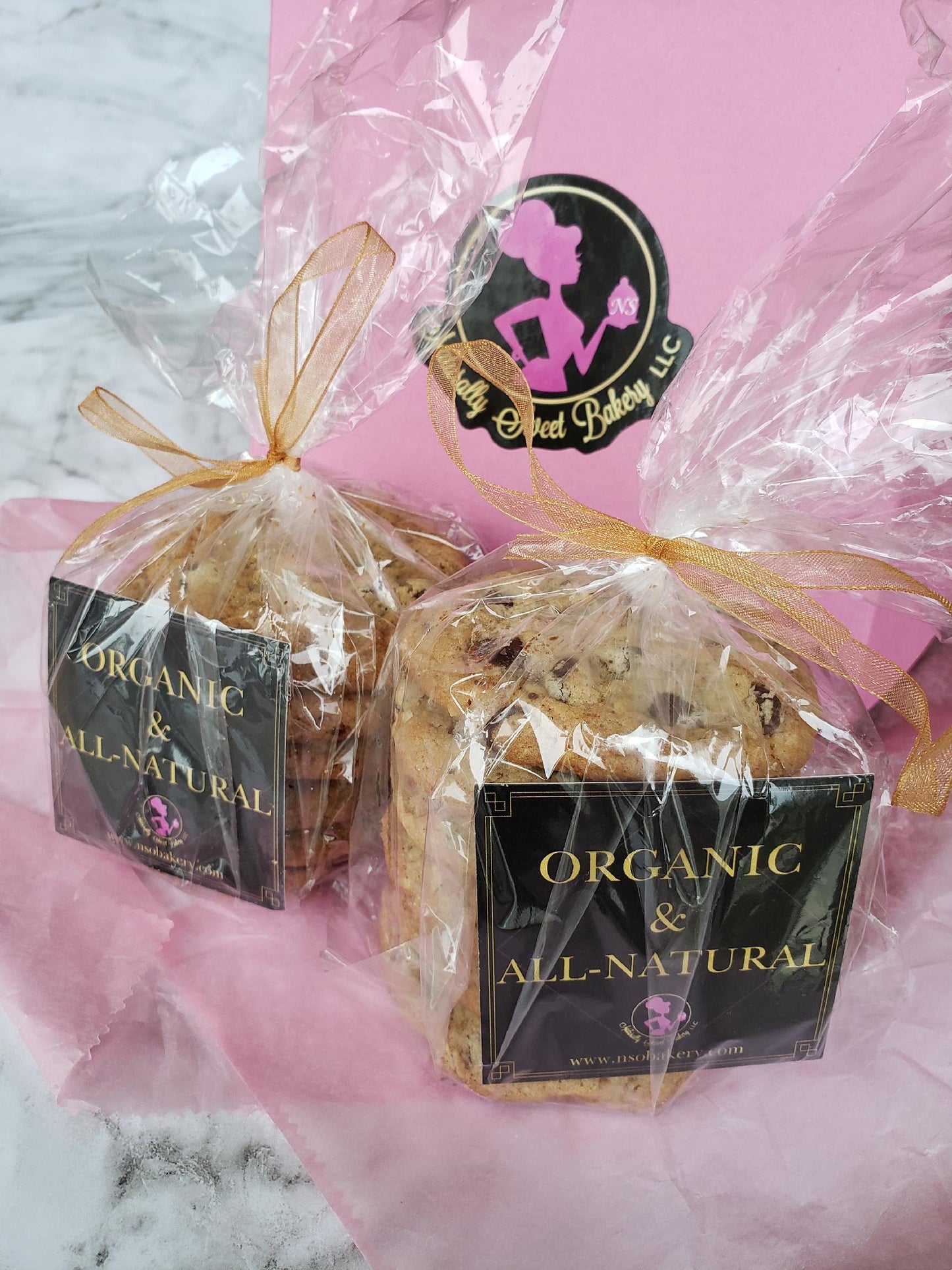 Wholesale Organic Chocolate Chip Cookies – Premium All-Natural & Freshly Baked for Your Business & Events